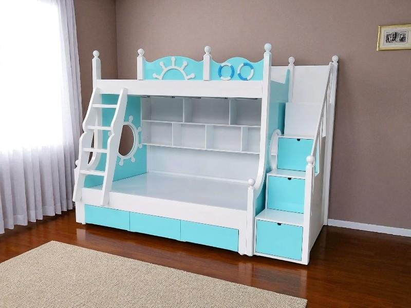 Giường tầng có cầu trượt