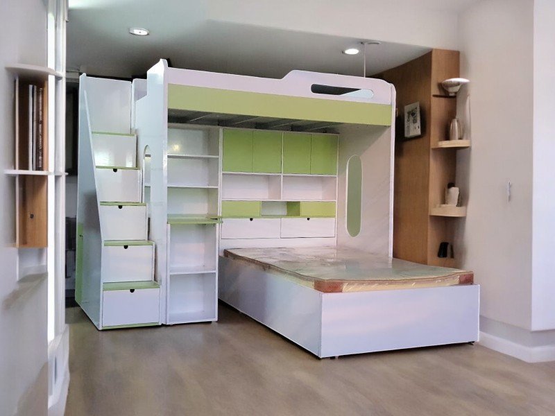 Cách kết hợp giường tầng với kệ sách sáng tạo