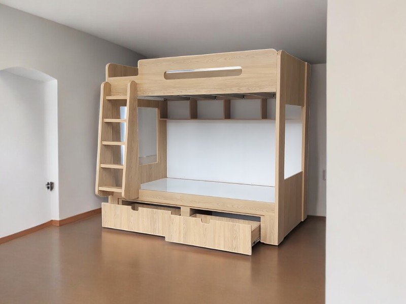 Giường tầng người lớn gần đây