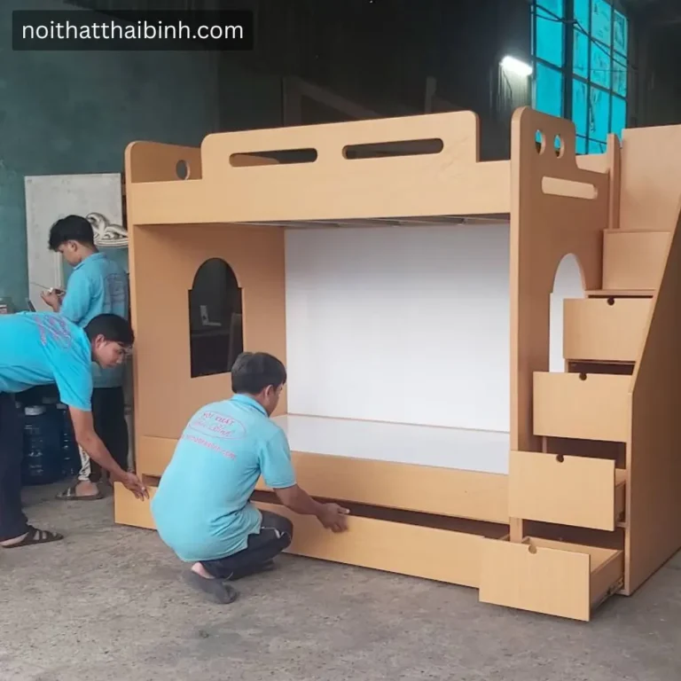 Giường tầng Thái Bình